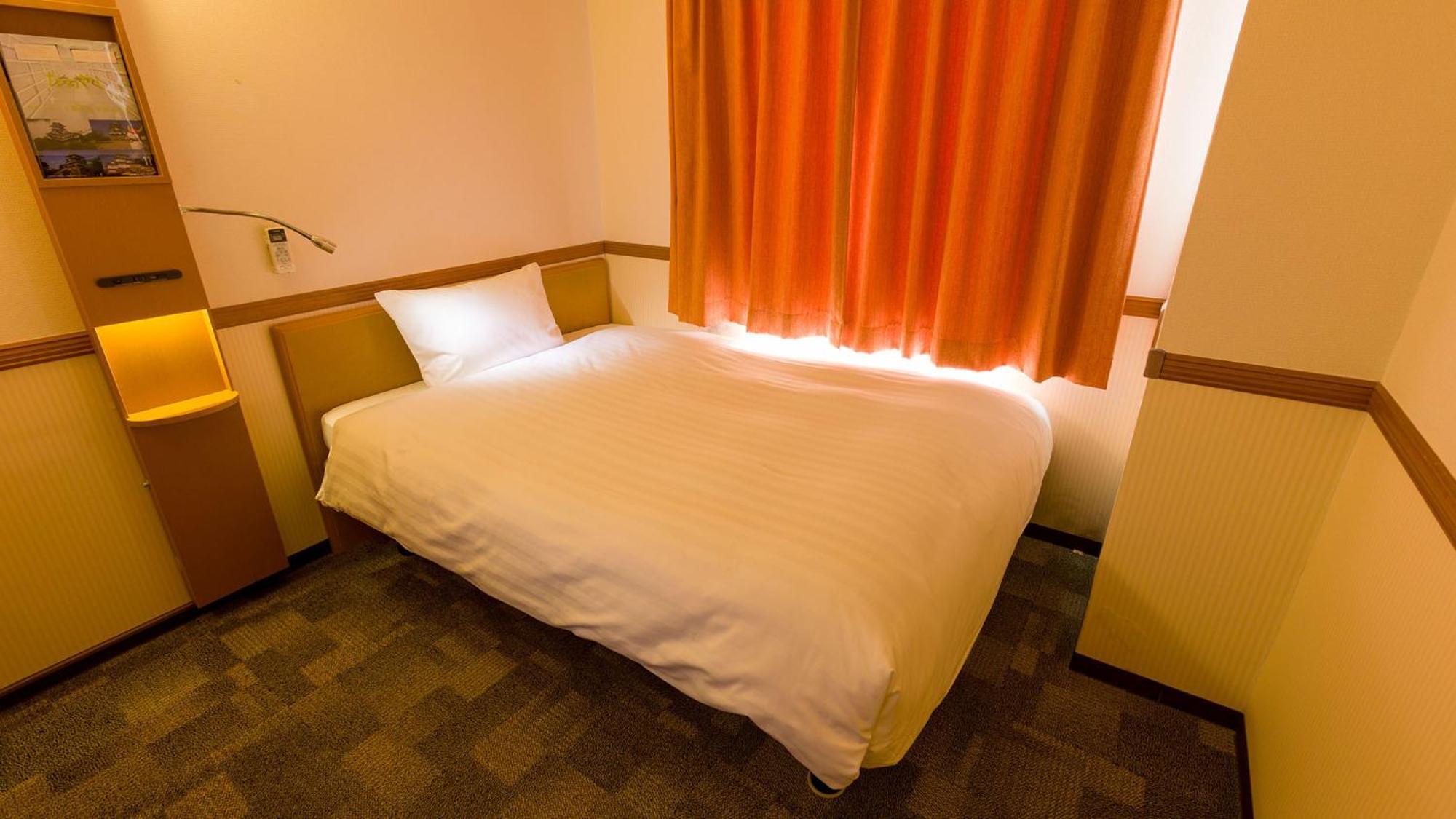 Toyoko Inn Chiba Minato Ekimae Habitación foto