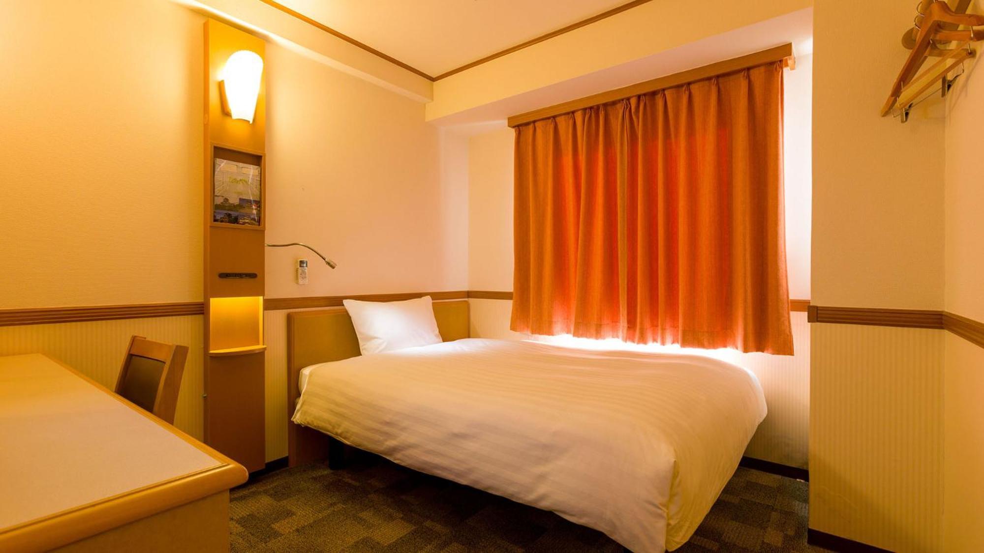 Toyoko Inn Chiba Minato Ekimae Habitación foto