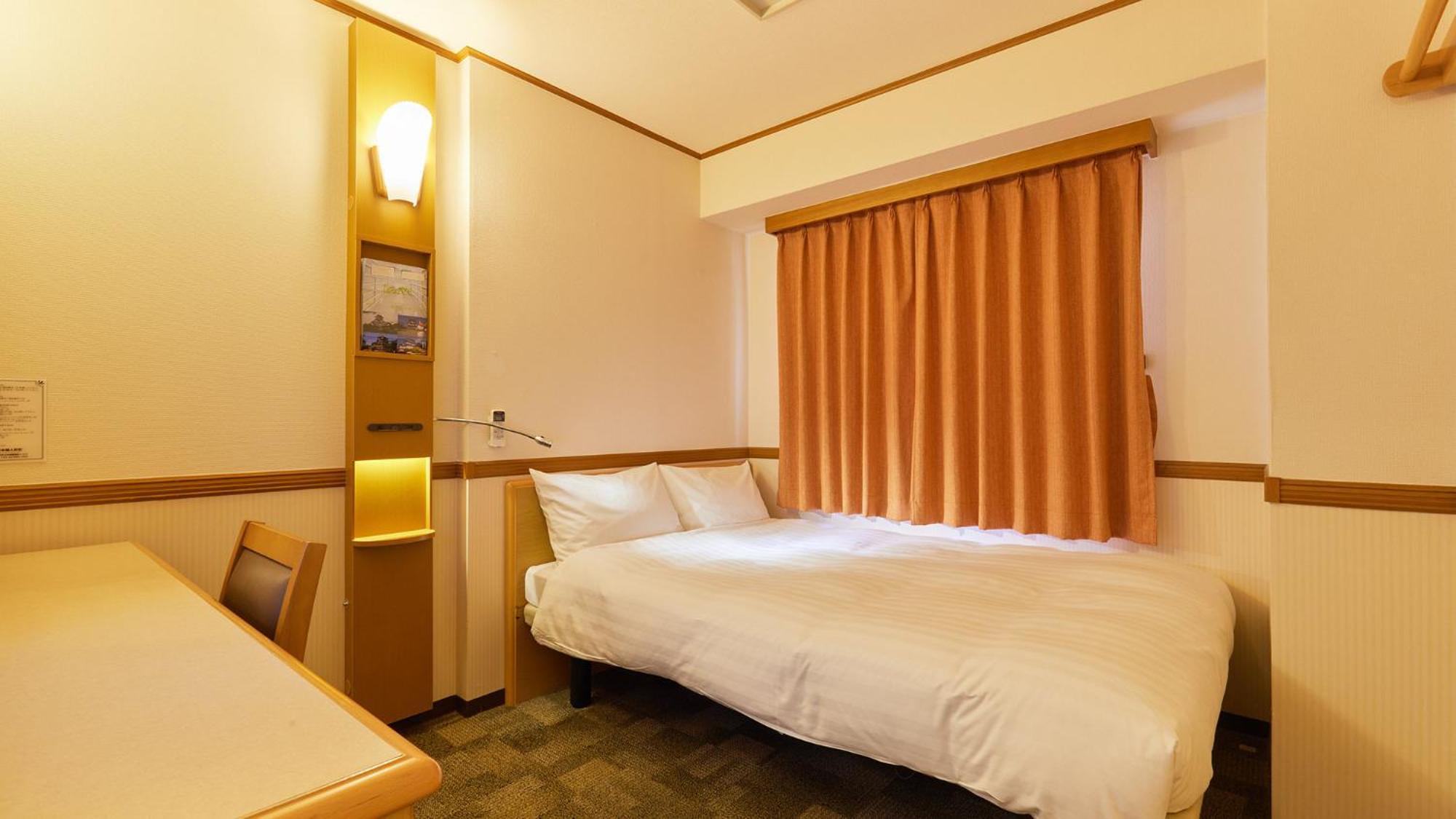 Toyoko Inn Chiba Minato Ekimae Habitación foto